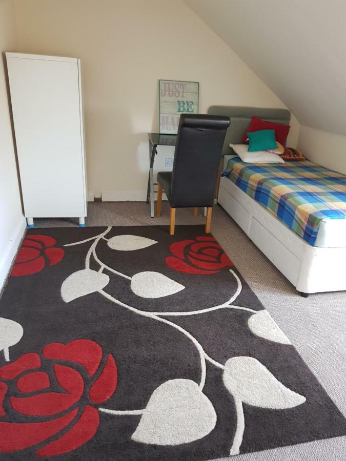 89 Clerk Street Apartment Loanhead Екстериор снимка